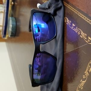 Oakley Sliver Sunglasses